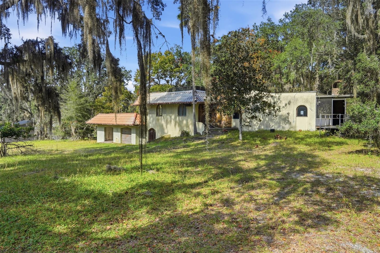 Image 4 of 63 For 1721 1st Street