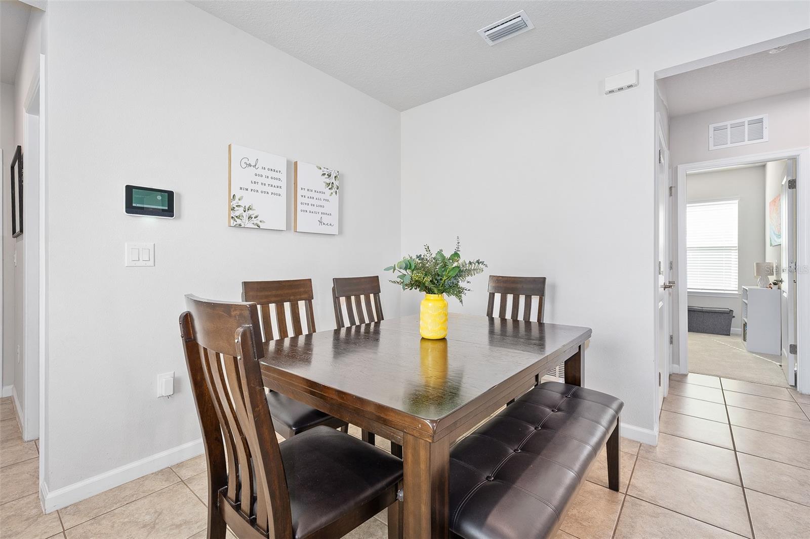 Image 12 of 28 For 377 Crestwind Drive