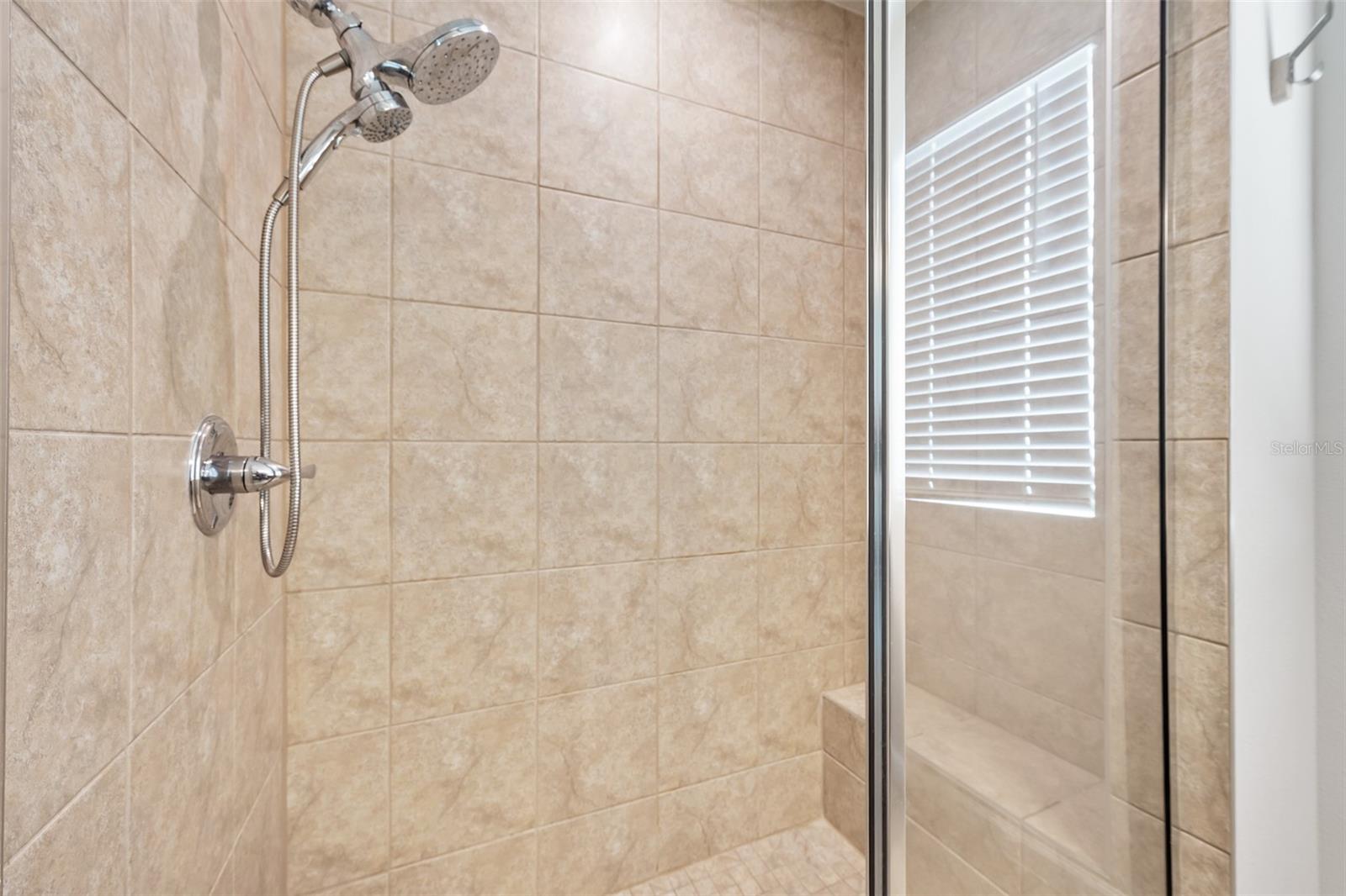 Image 16 of 28 For 377 Crestwind Drive