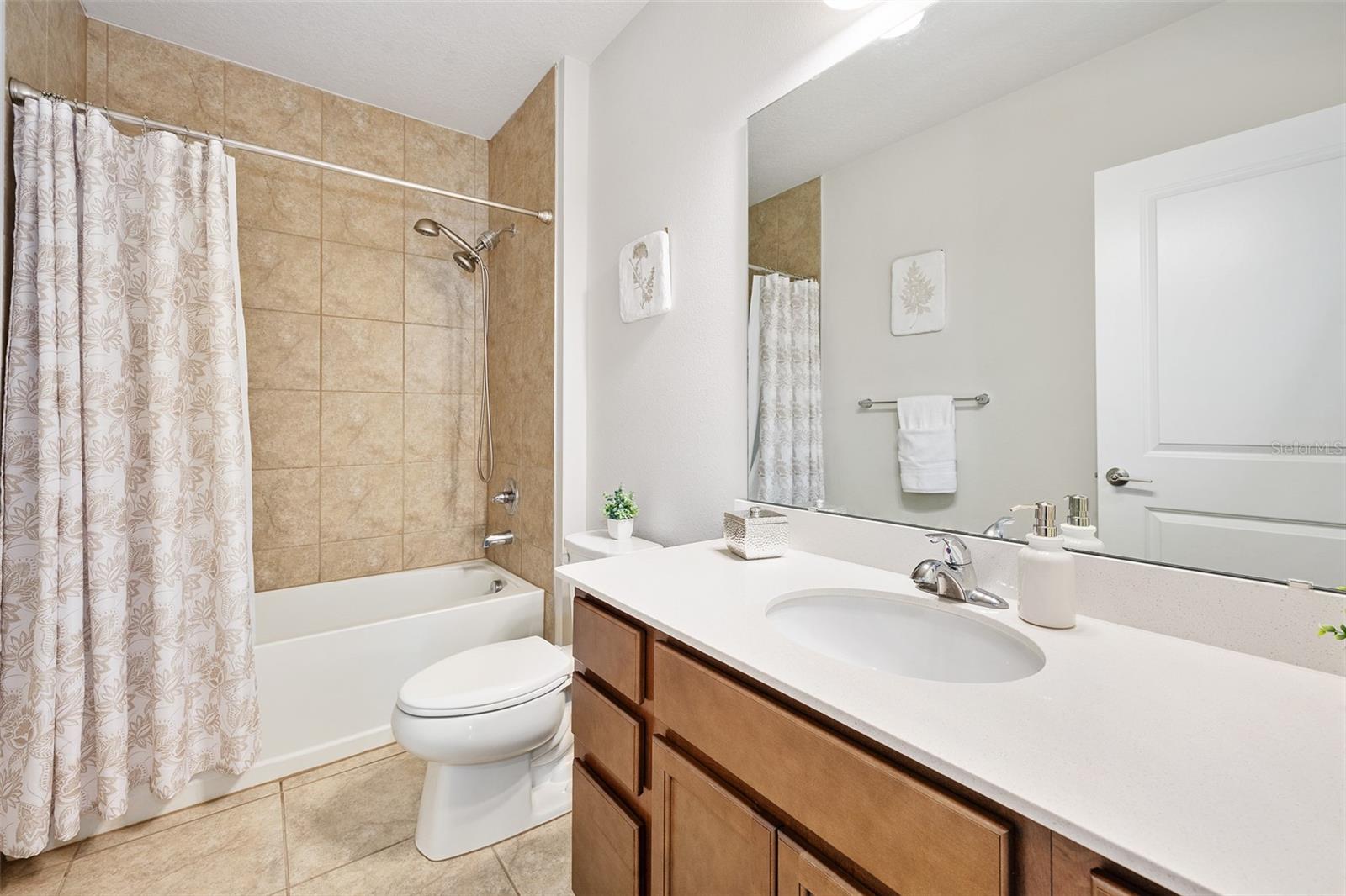 Image 19 of 28 For 377 Crestwind Drive