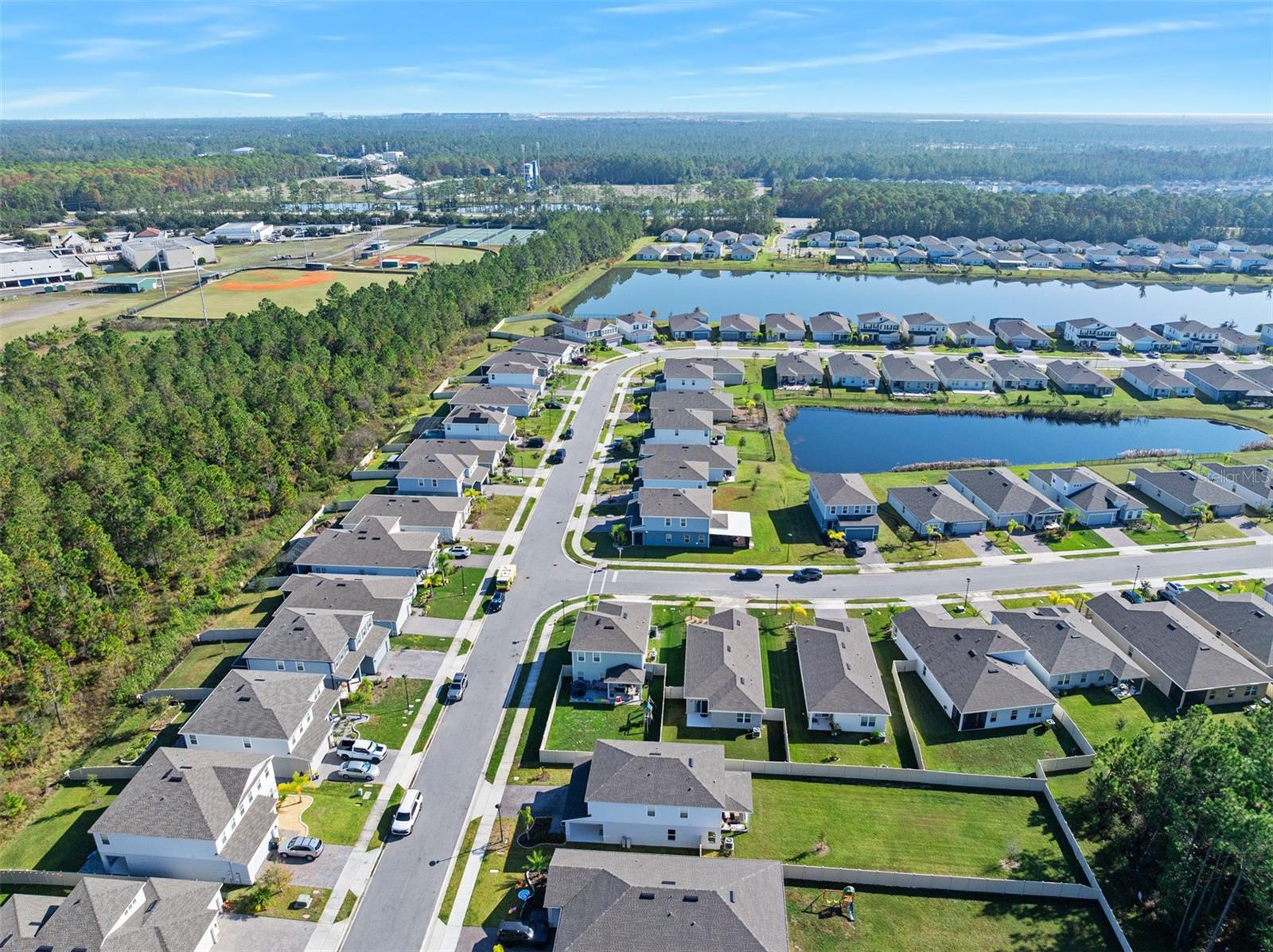 Image 27 of 28 For 377 Crestwind Drive