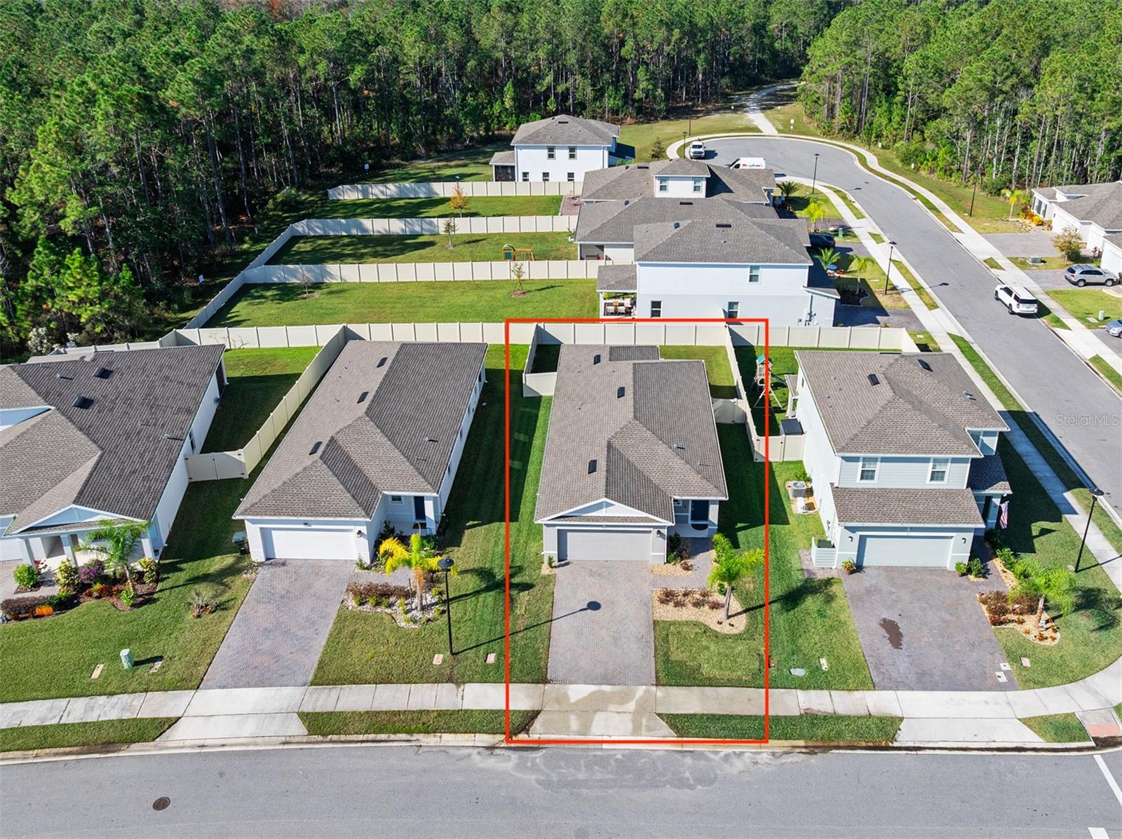 Image 28 of 28 For 377 Crestwind Drive