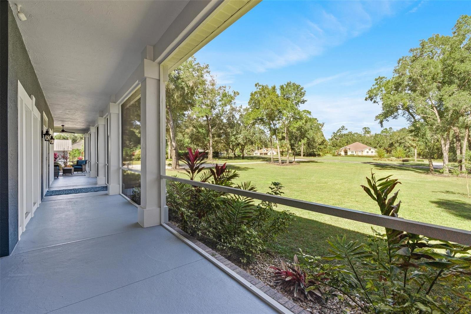 Image 15 of 80 For 1910 Glenwood Oaks Lane