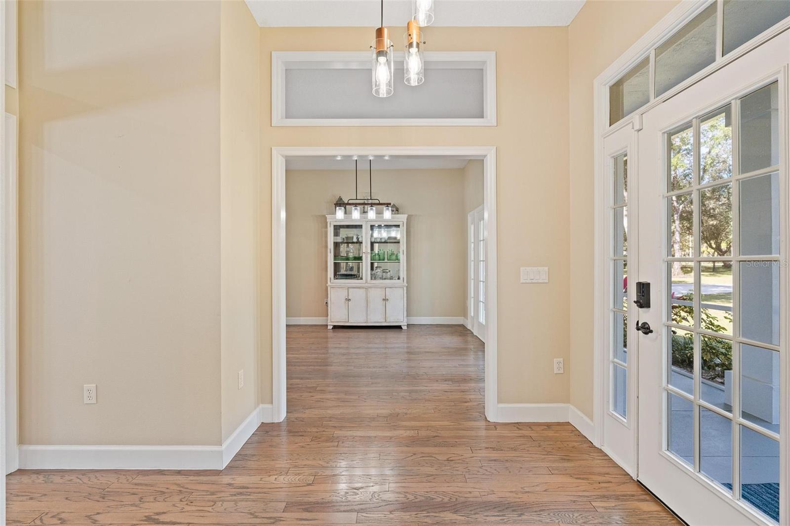 Image 18 of 80 For 1910 Glenwood Oaks Lane