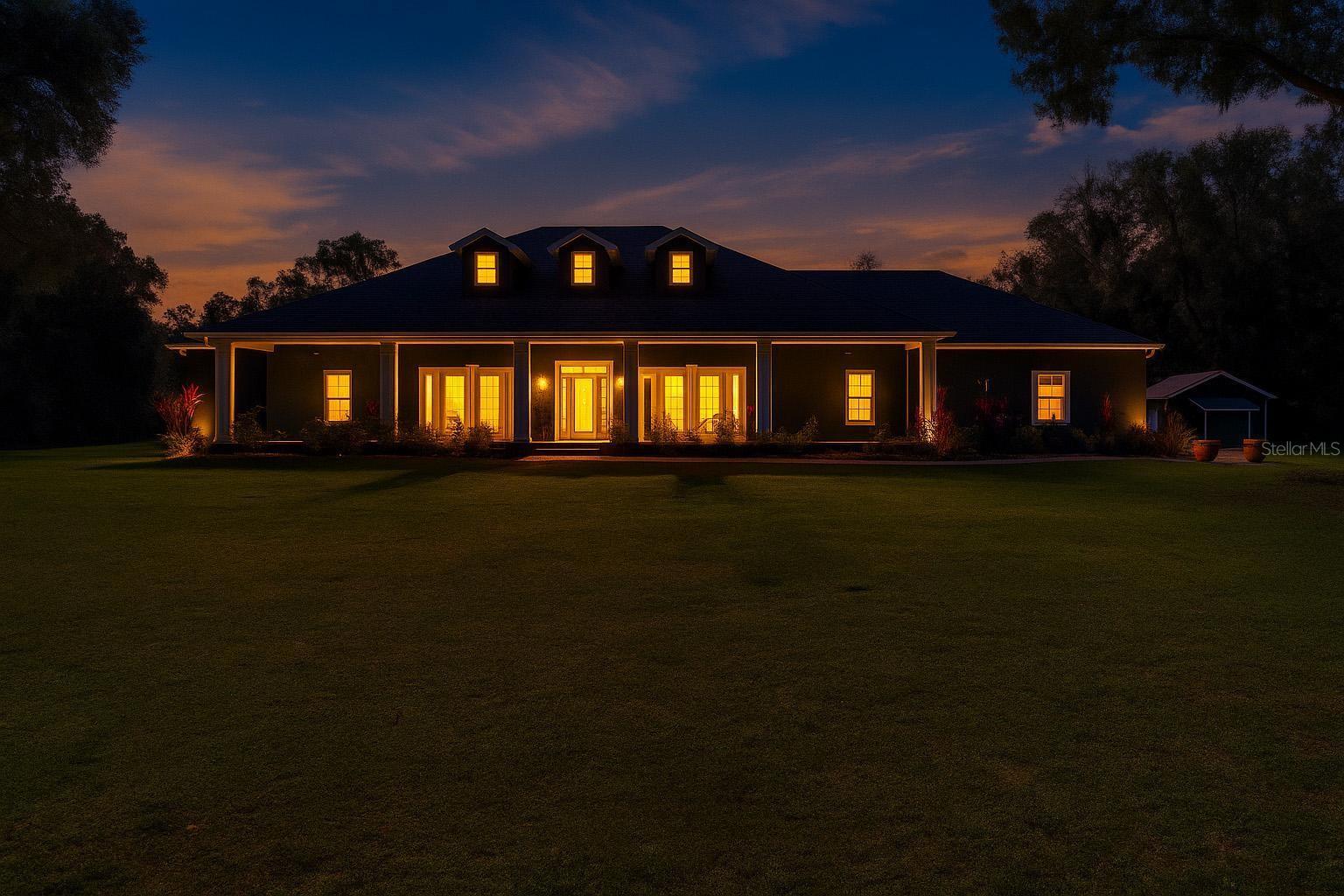 Image 2 of 80 For 1910 Glenwood Oaks Lane