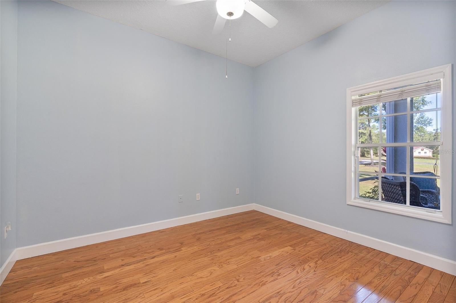 Image 57 of 80 For 1910 Glenwood Oaks Lane