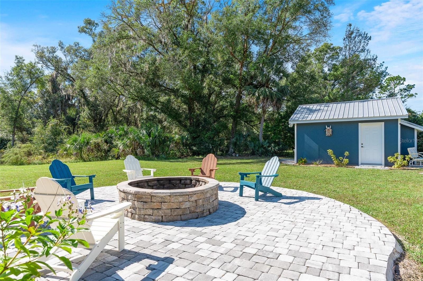 Image 6 of 80 For 1910 Glenwood Oaks Lane