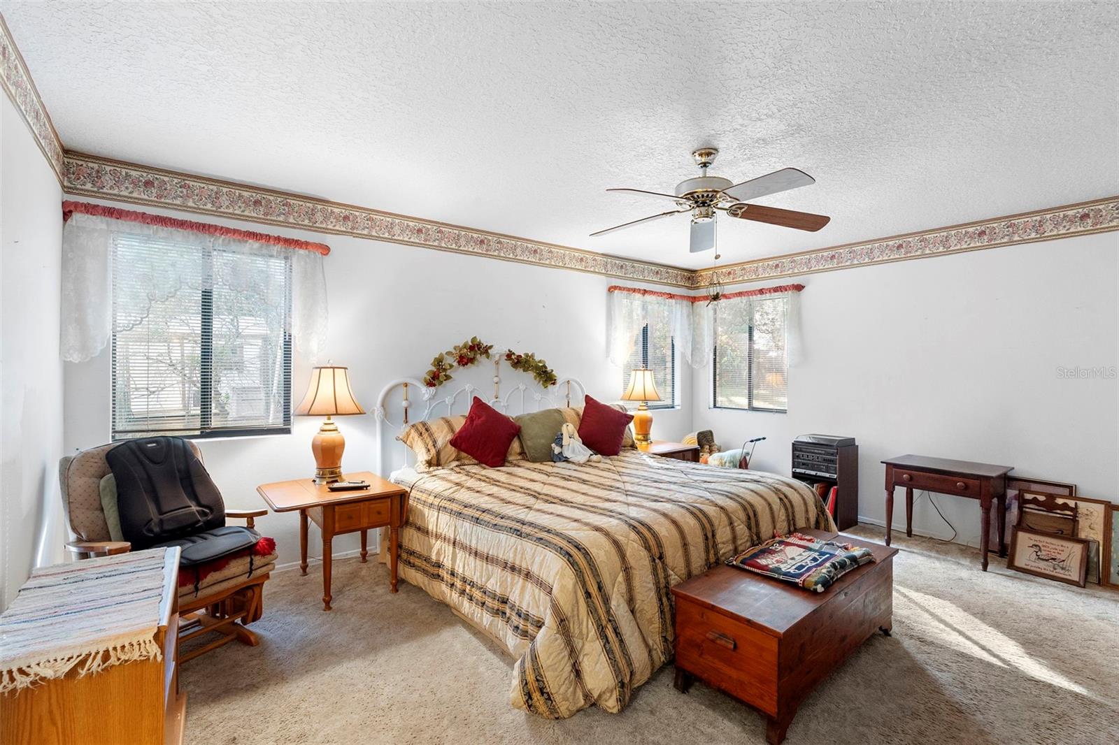 Image 19 of 37 For 1470 Alden Street