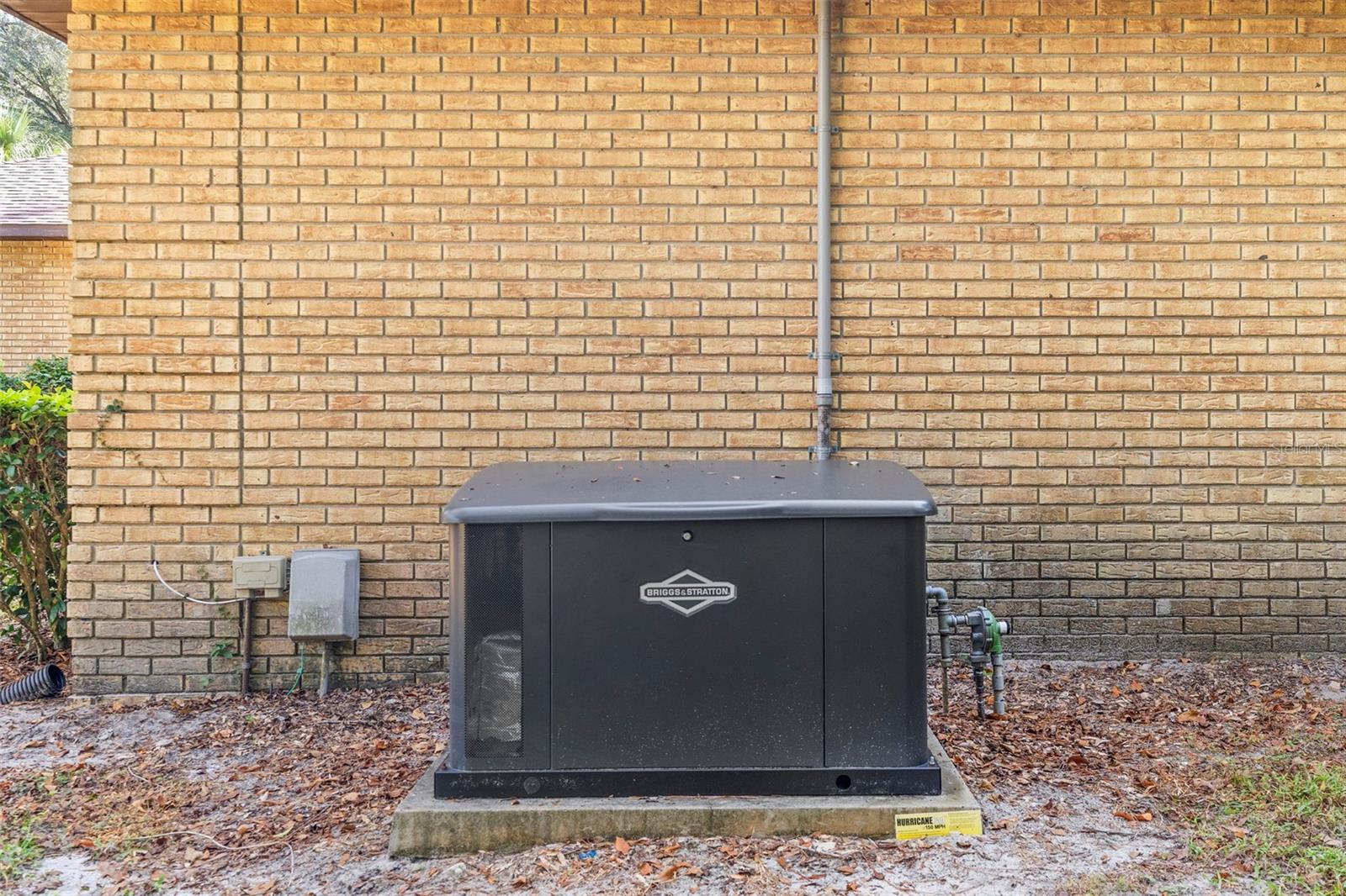 Image 24 of 37 For 1470 Alden Street