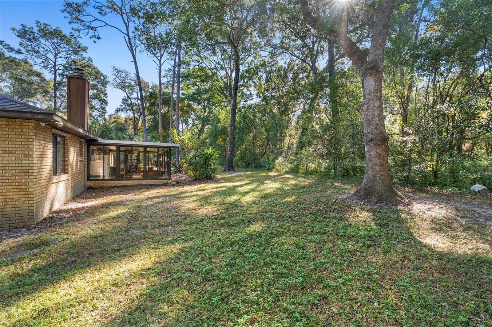 Image 26 of 37 For 1470 Alden Street