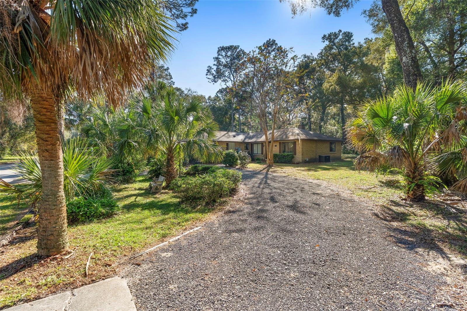 Image 5 of 37 For 1470 Alden Street