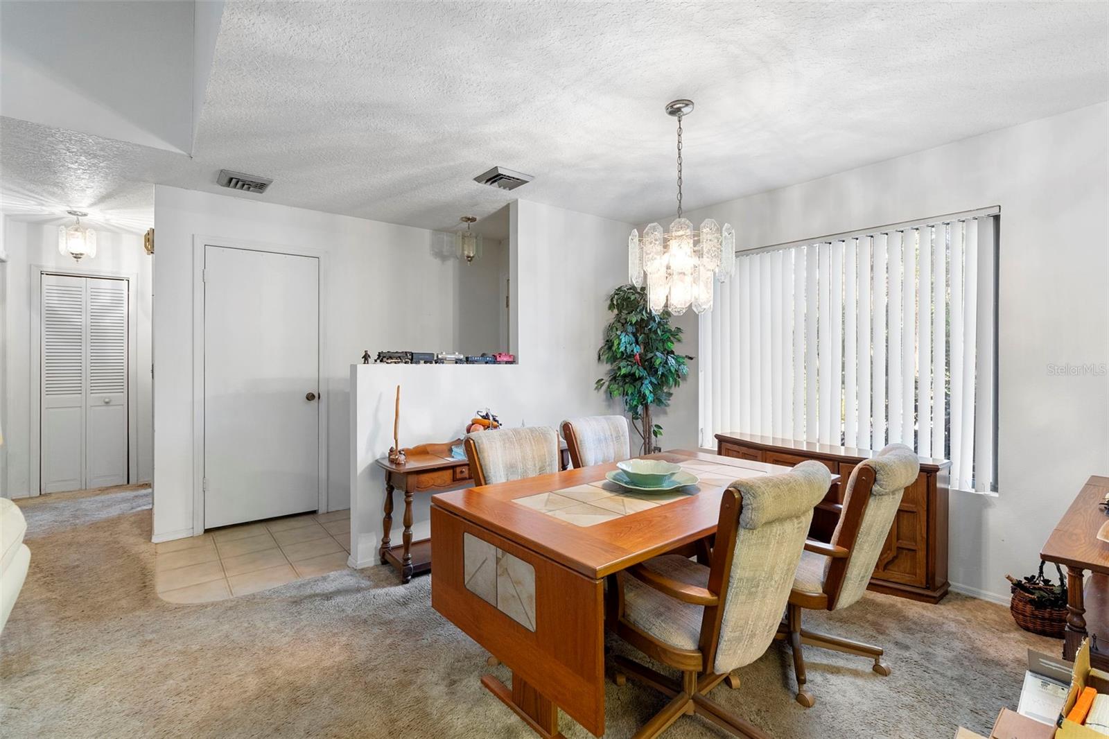 Image 7 of 37 For 1470 Alden Street