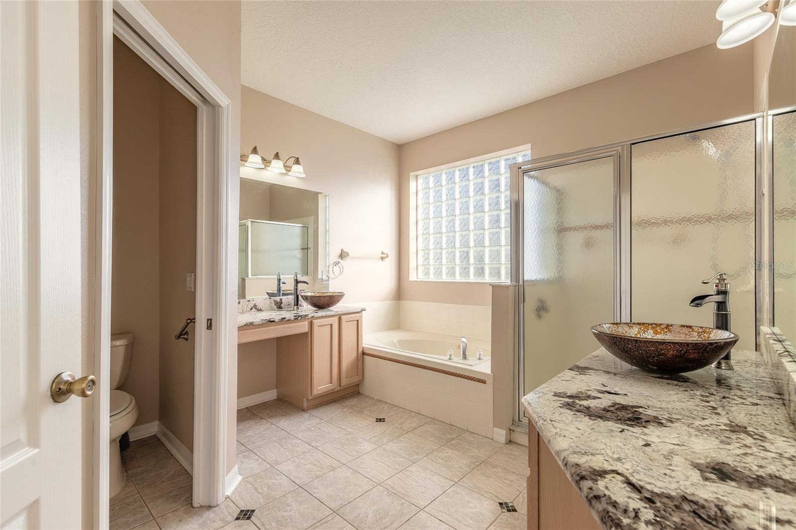 Image 14 of 62 For 1424 New Bolton Drive