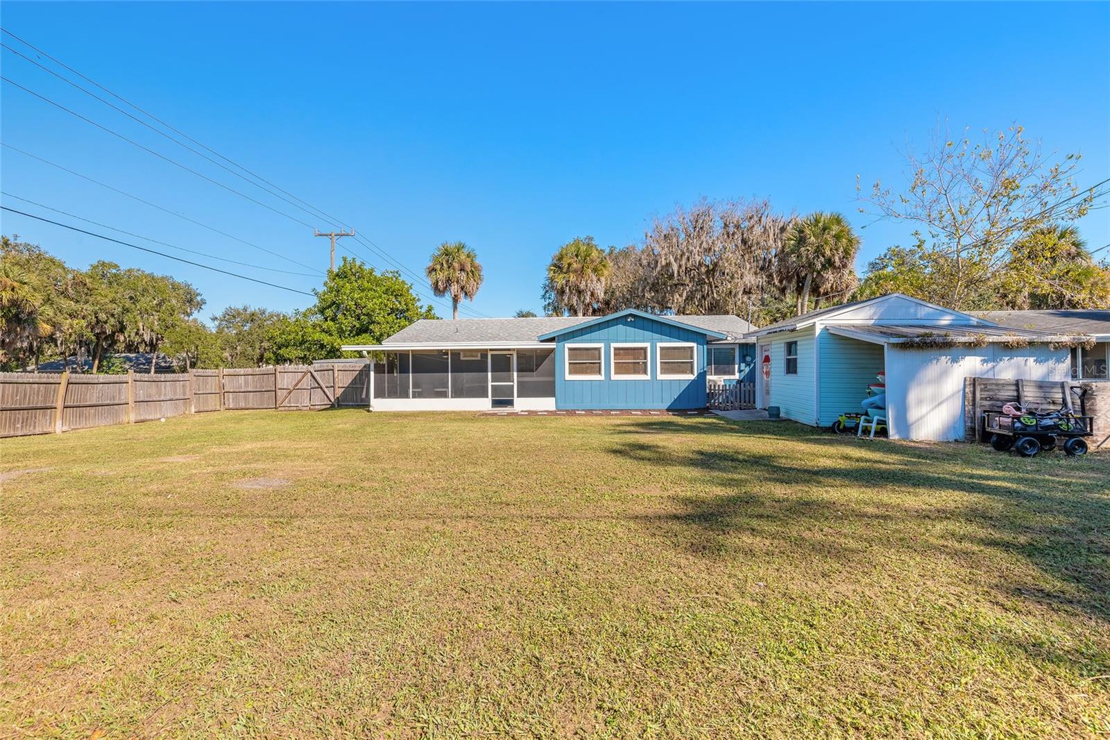 Image 32 of 46 For 1804 Mango Tree Drive