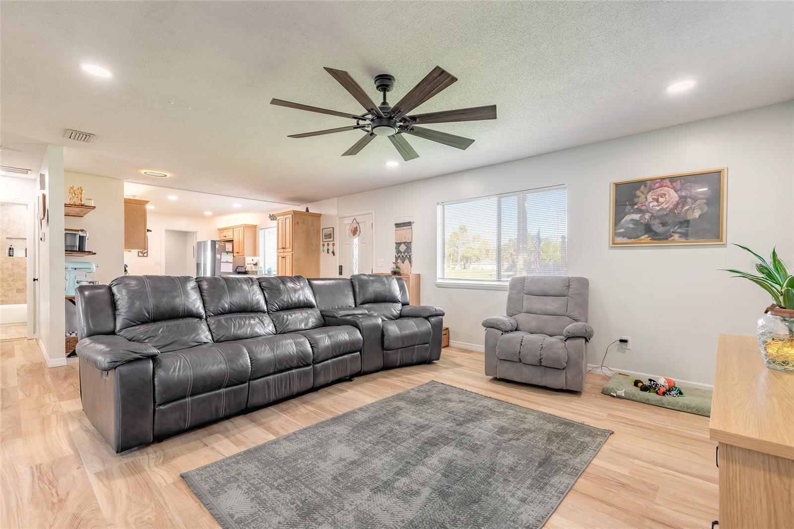 Image 6 of 46 For 1804 Mango Tree Drive