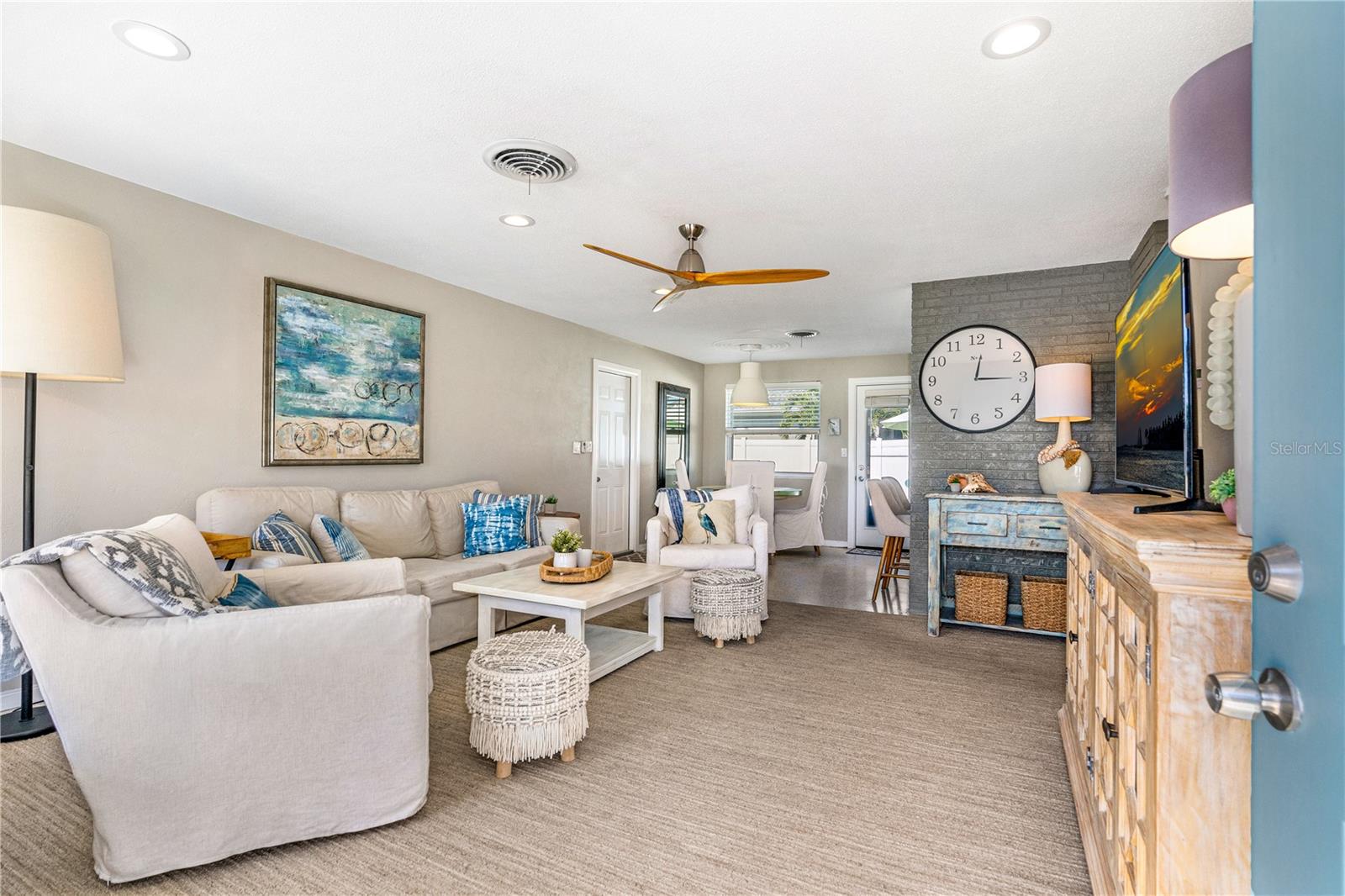 Image 11 of 47 For 4 Carter Terrace