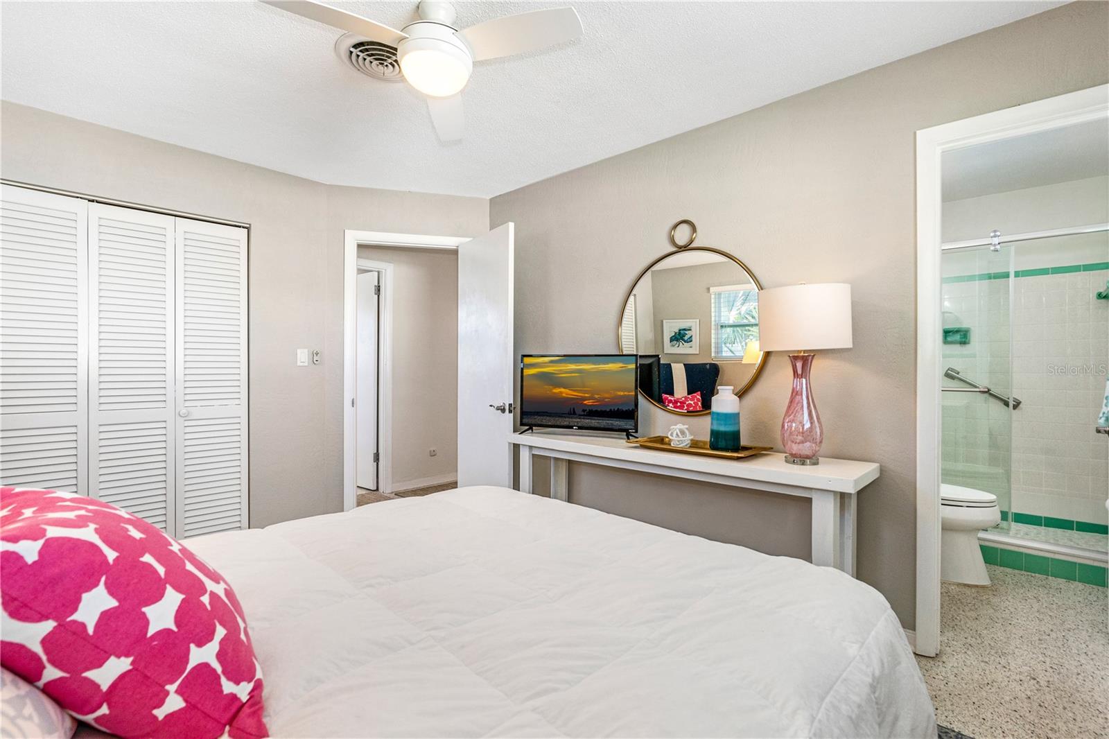 Image 23 of 47 For 4 Carter Terrace