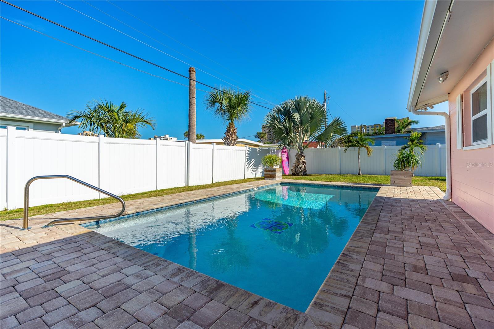 Image 37 of 47 For 4 Carter Terrace