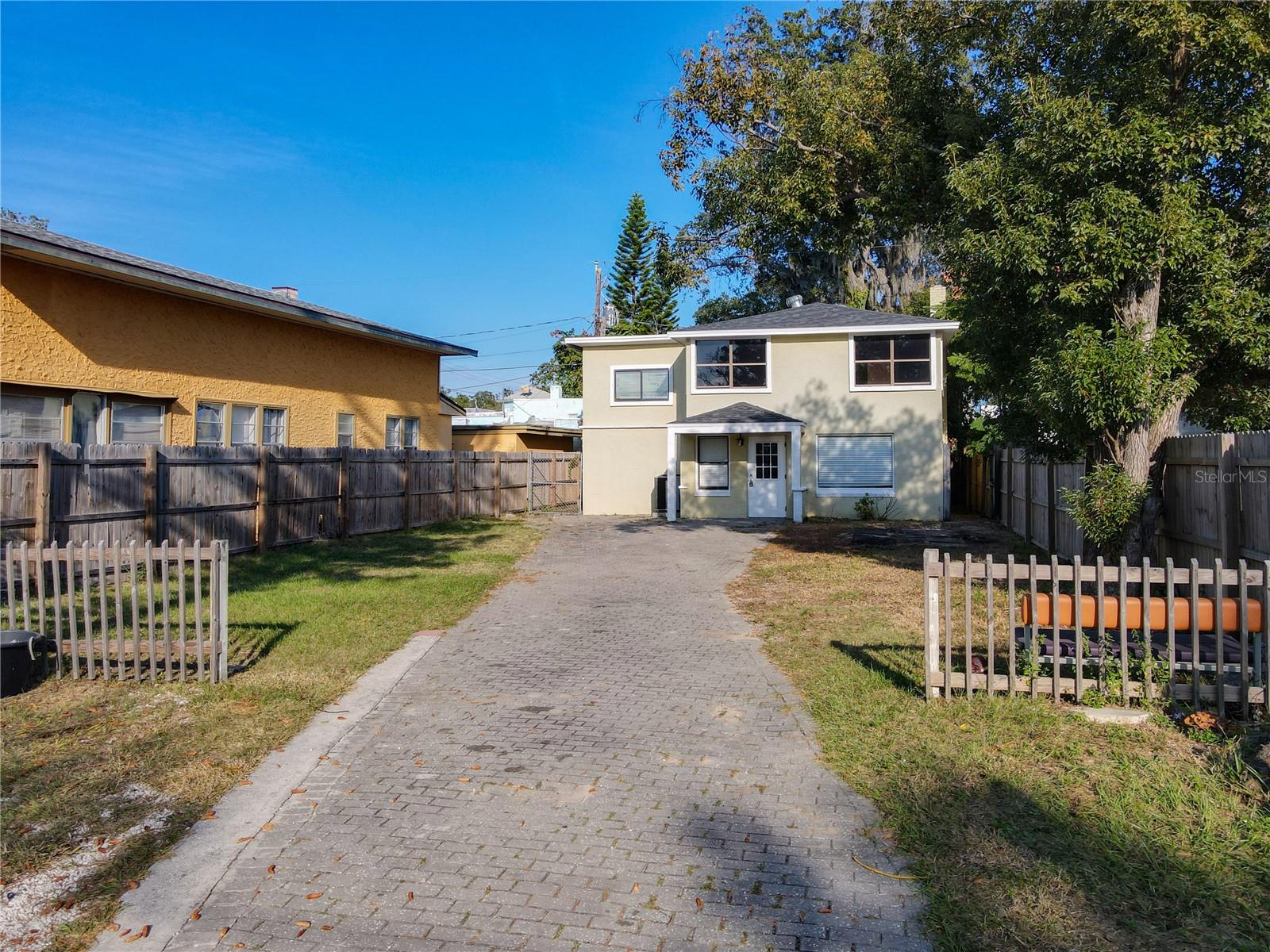 Image 49 of 50 For 941 Hartford Avenue