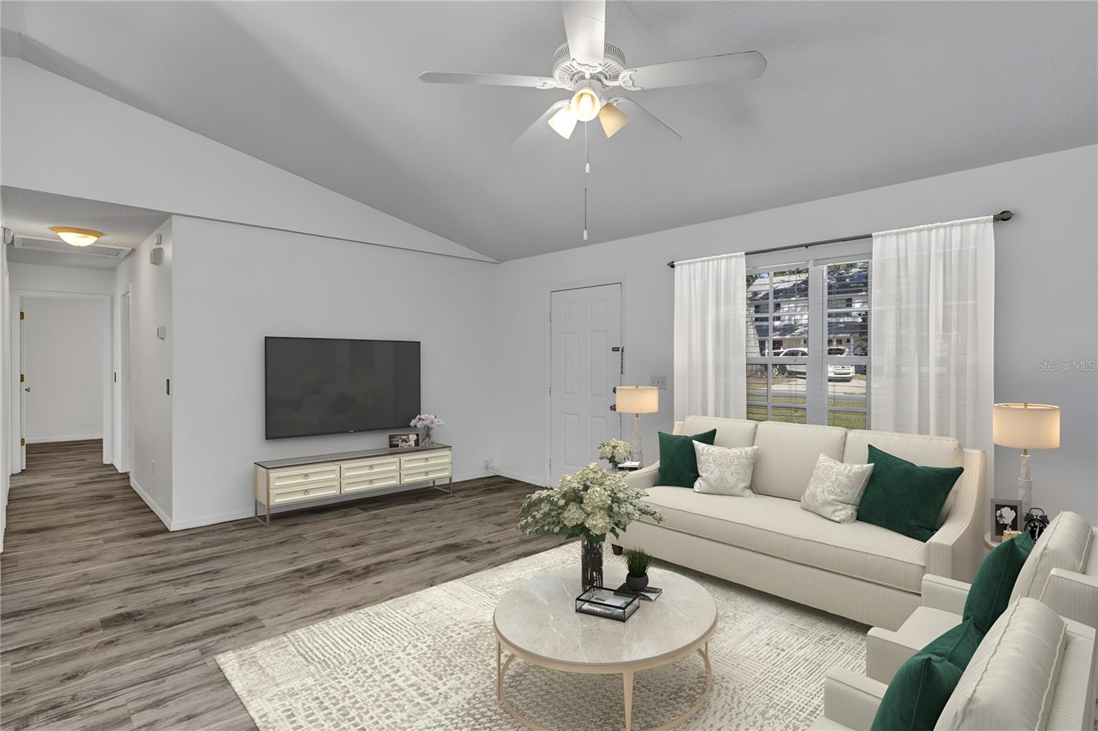 Image 4 of 41 For 1134 10th Avenue