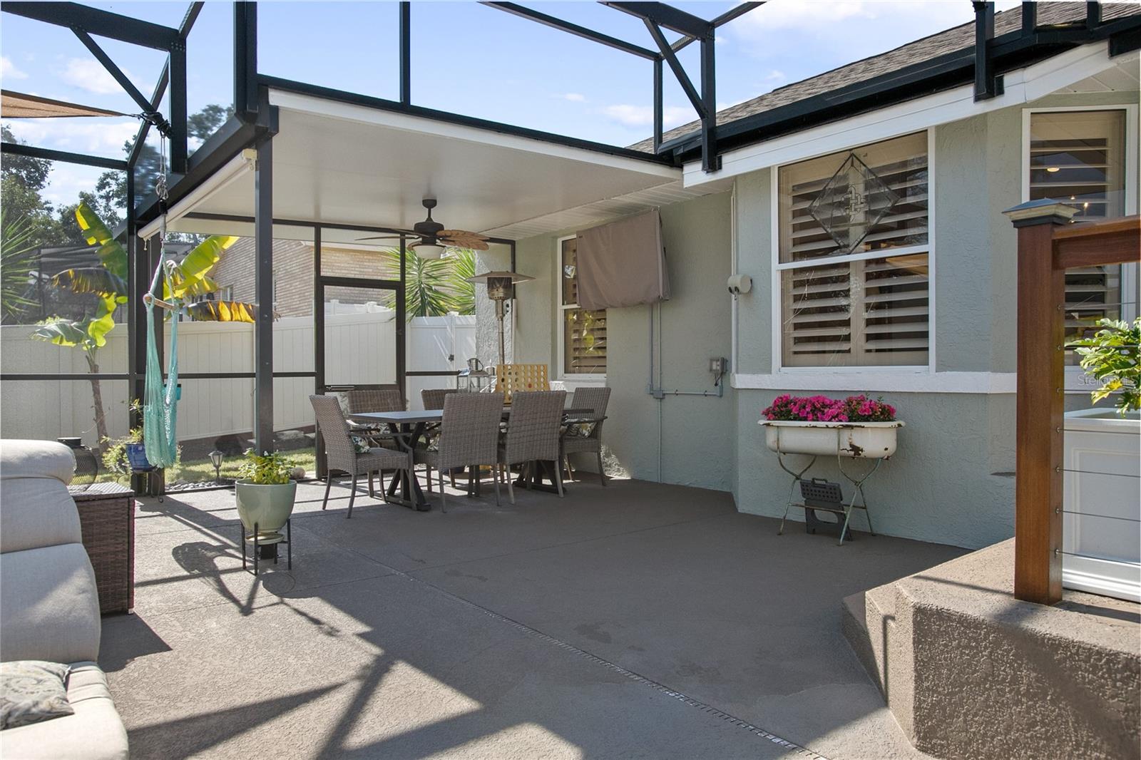 Image 35 of 44 For 872 Arawana Drive