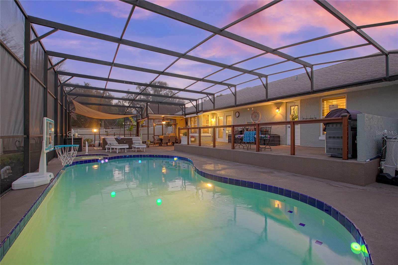 Image 39 of 44 For 872 Arawana Drive