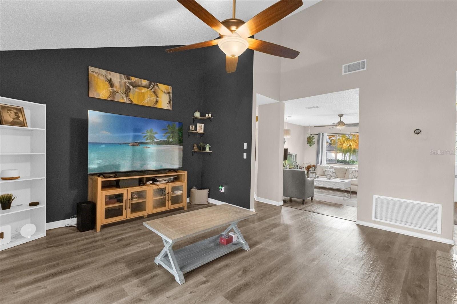 Image 3 of 30 For 120 Morning Glory Drive