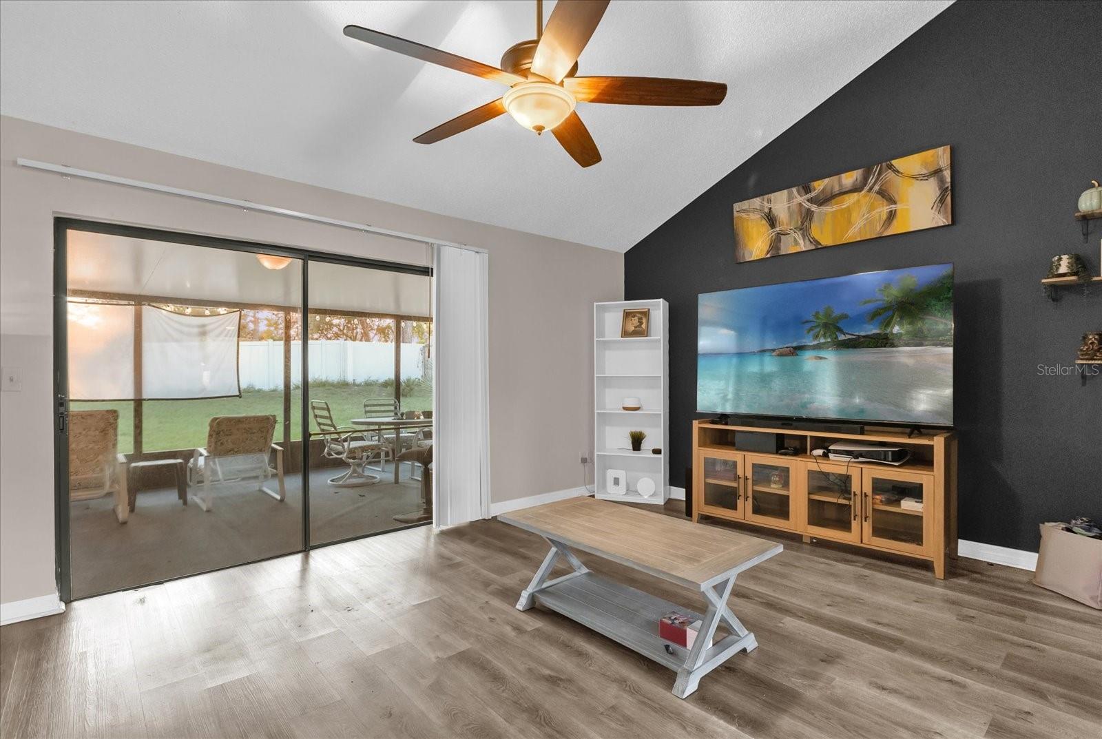 Image 4 of 30 For 120 Morning Glory Drive