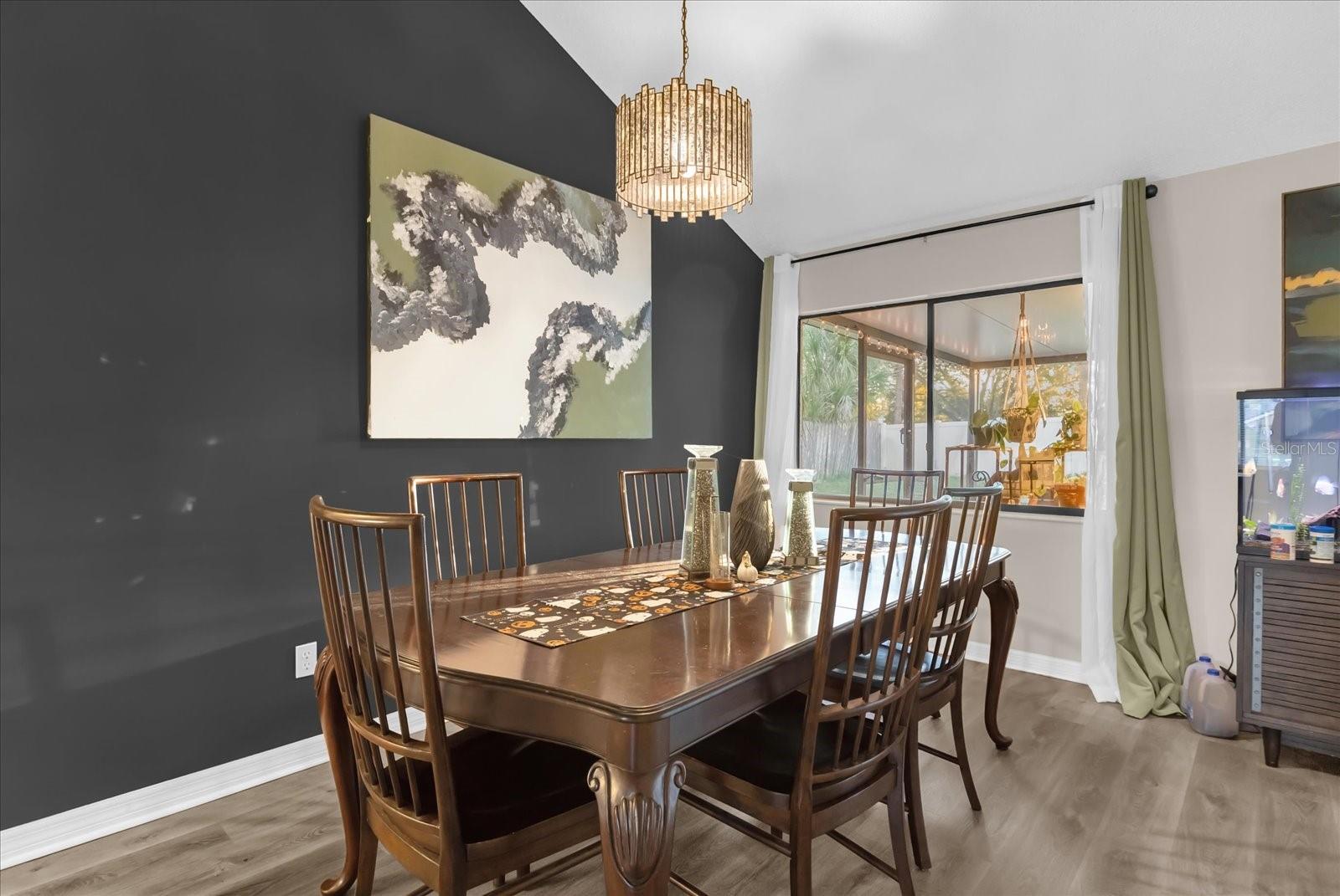 Image 7 of 30 For 120 Morning Glory Drive