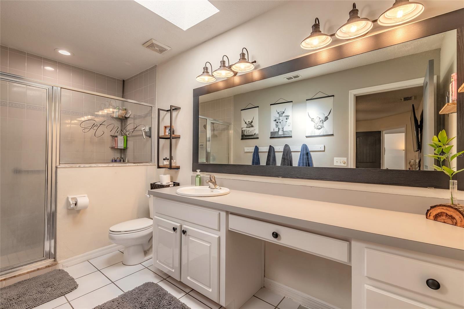 Image 23 of 47 For 431 Secluded Oaks Trail