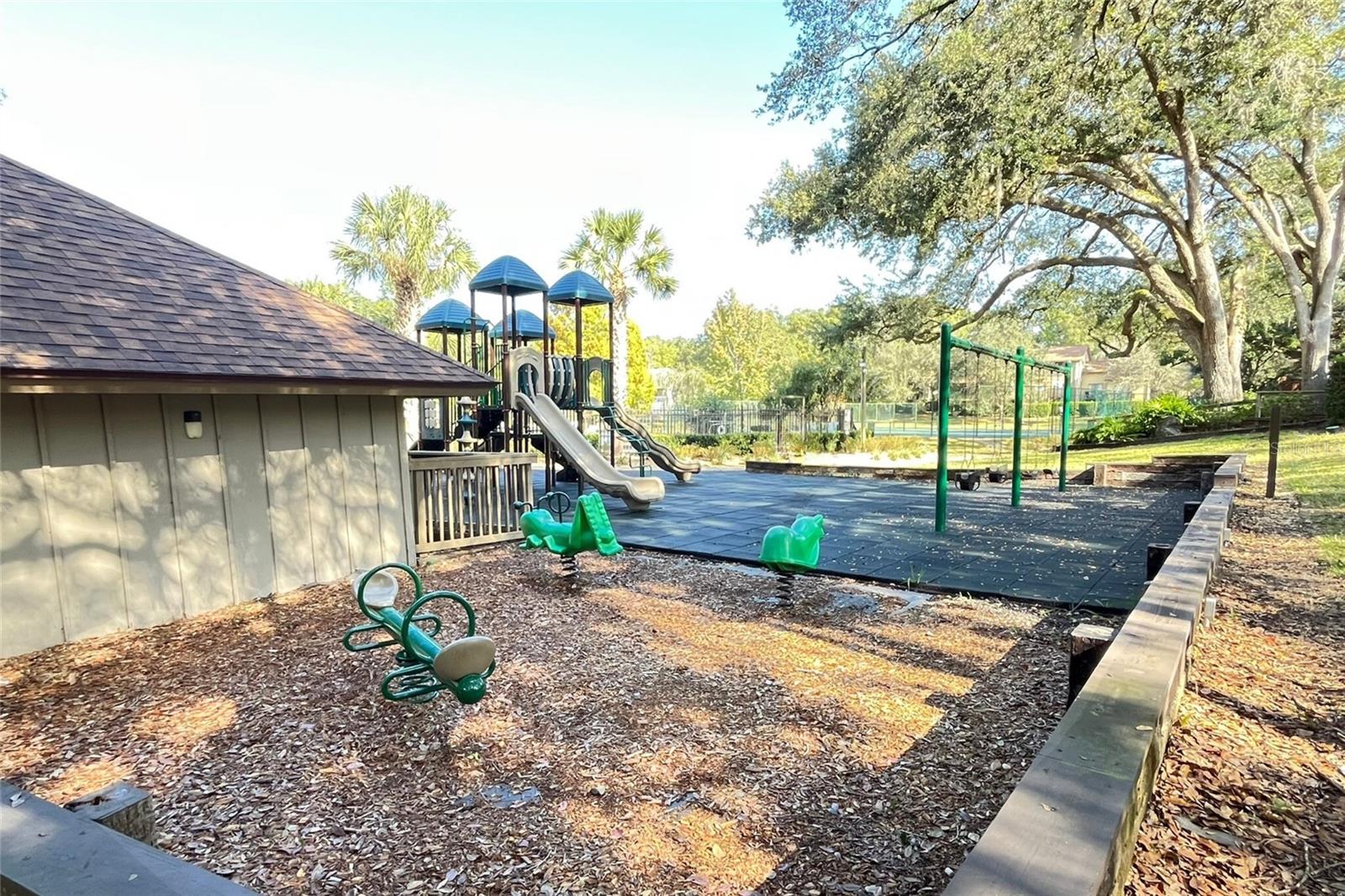 Image 38 of 47 For 431 Secluded Oaks Trail