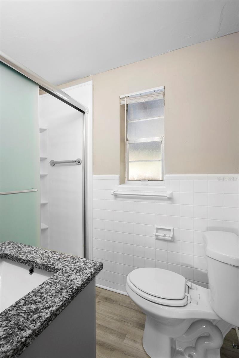 Image 20 of 35 For 813 Lewis Drive