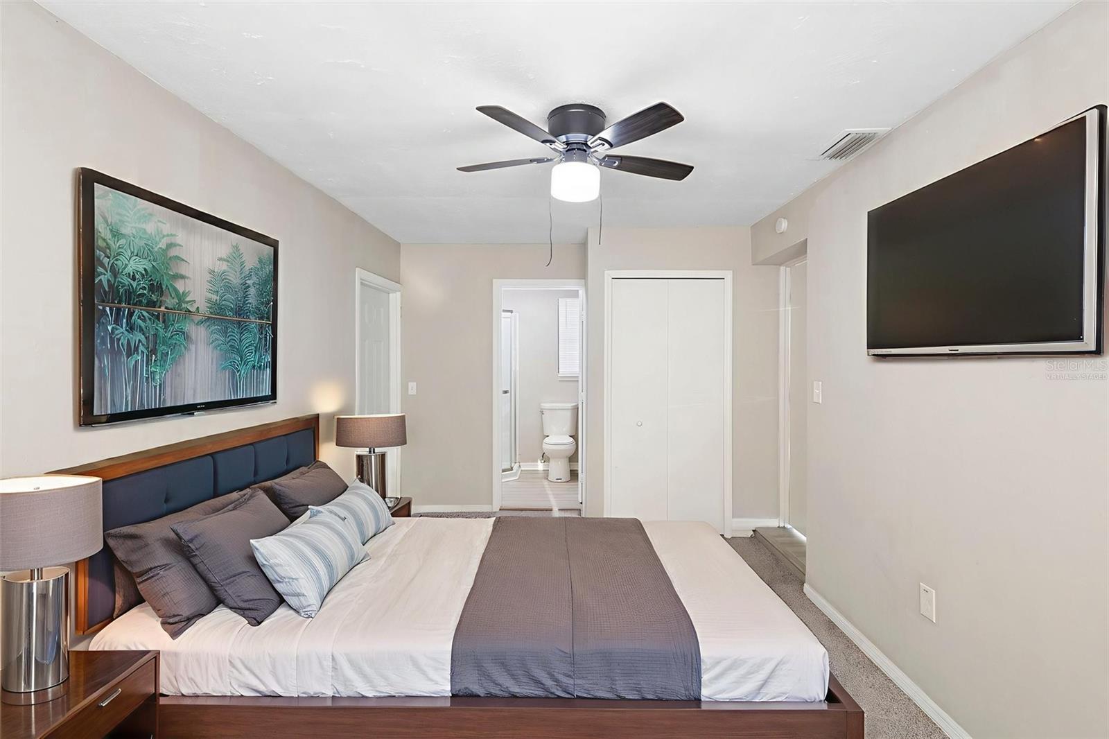 Image 7 of 35 For 813 Lewis Drive