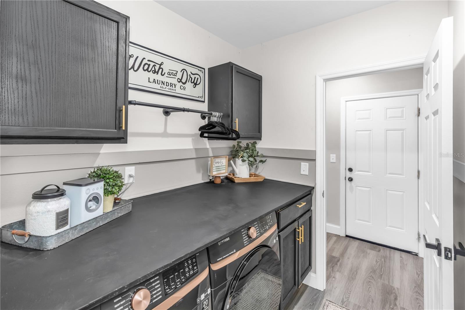 Image 22 of 33 For 1978 10th Avenue