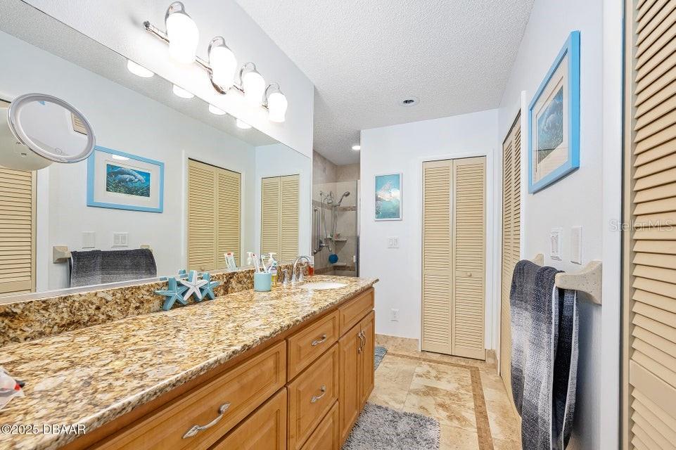 Image 11 of 51 For 2 Cypress View Trail