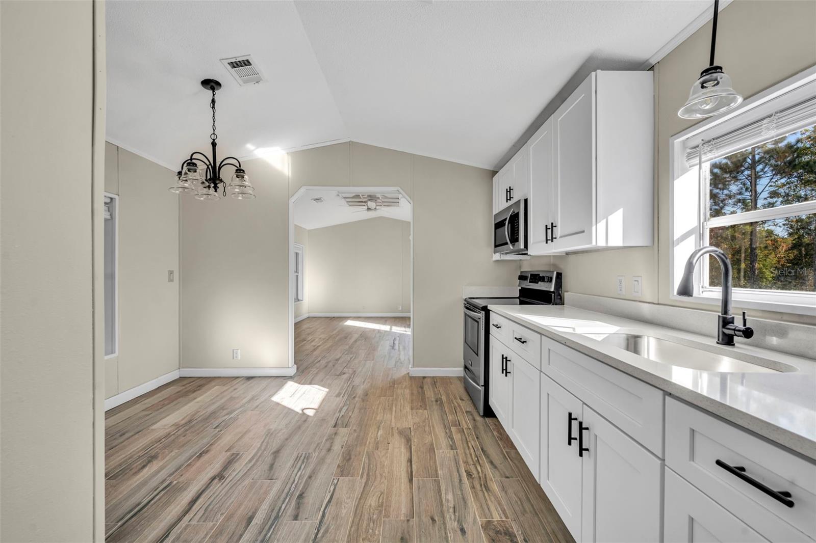 Image 13 of 41 For 6180 Winning Wood Trail