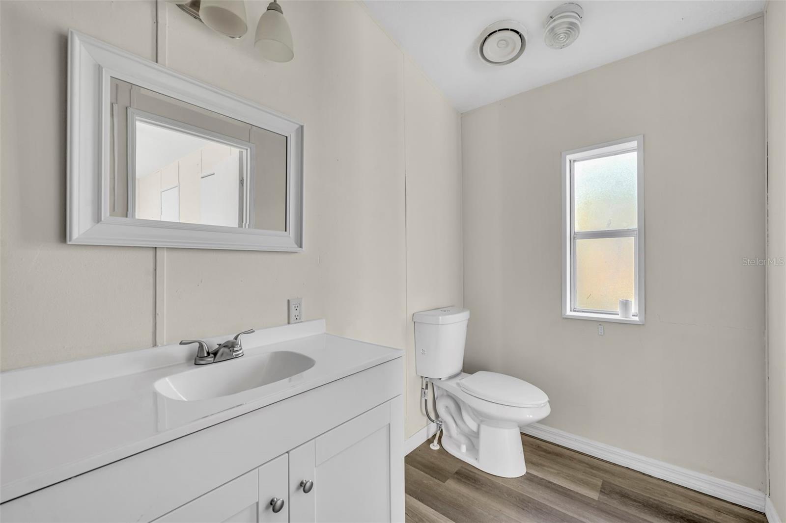 Image 17 of 41 For 6180 Winning Wood Trail