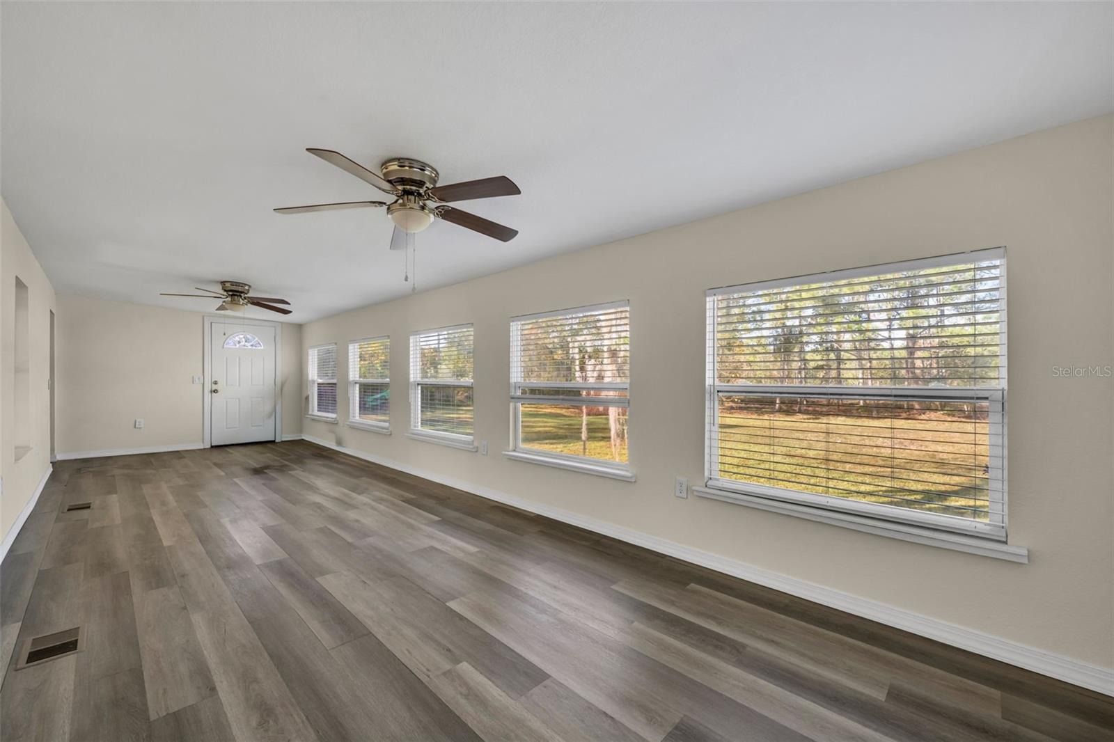 Image 21 of 41 For 6180 Winning Wood Trail