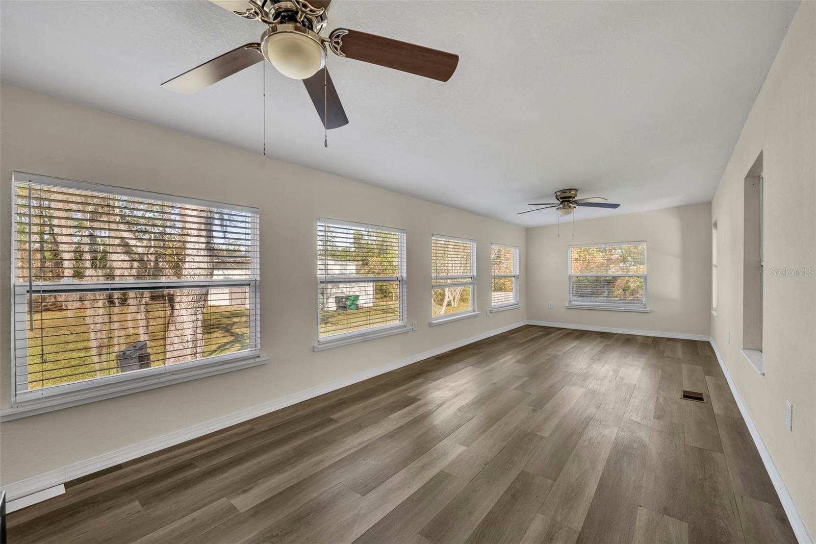 Image 22 of 41 For 6180 Winning Wood Trail