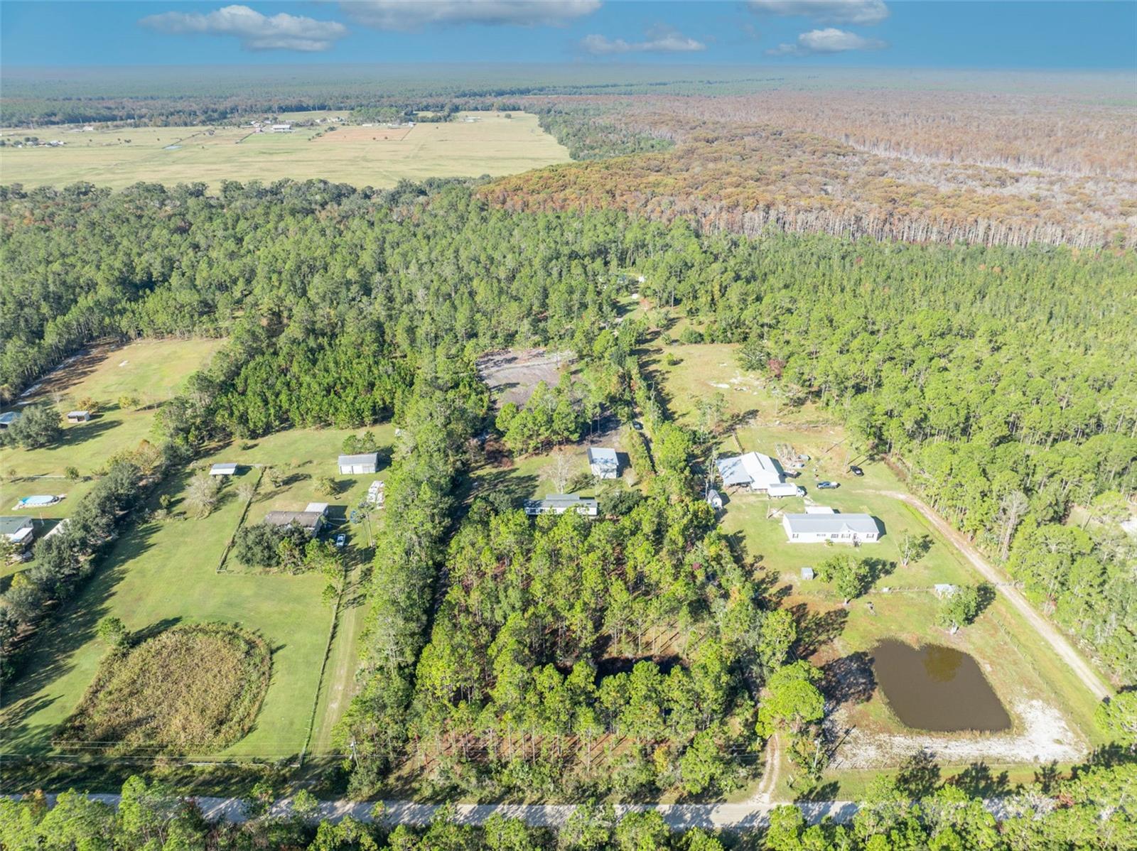 Image 32 of 41 For 6180 Winning Wood Trail