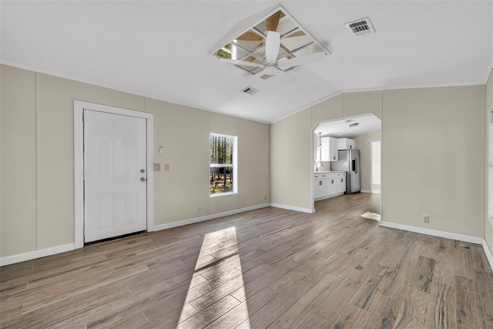 Image 6 of 41 For 6180 Winning Wood Trail