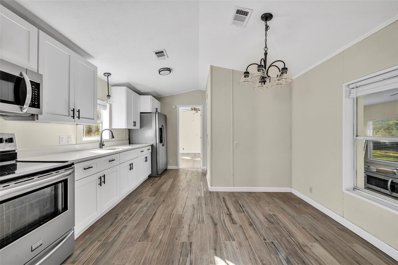 Image 9 of 41 For 6180 Winning Wood Trail