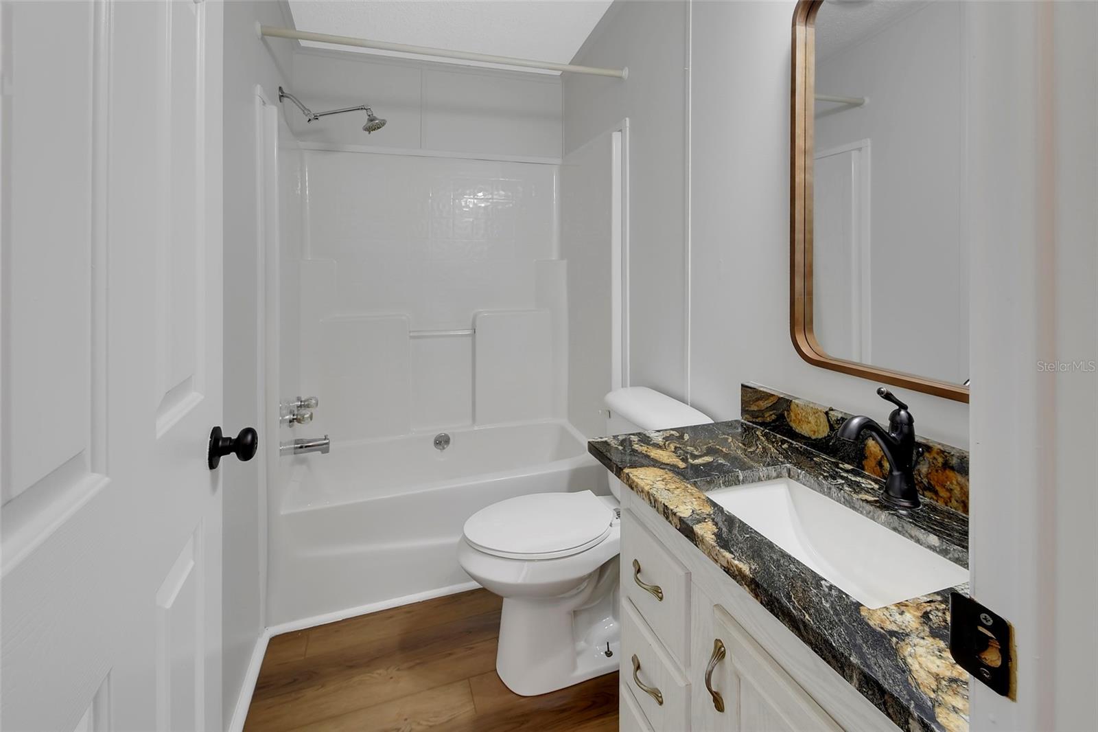 Image 23 of 46 For 112 Stallion Road