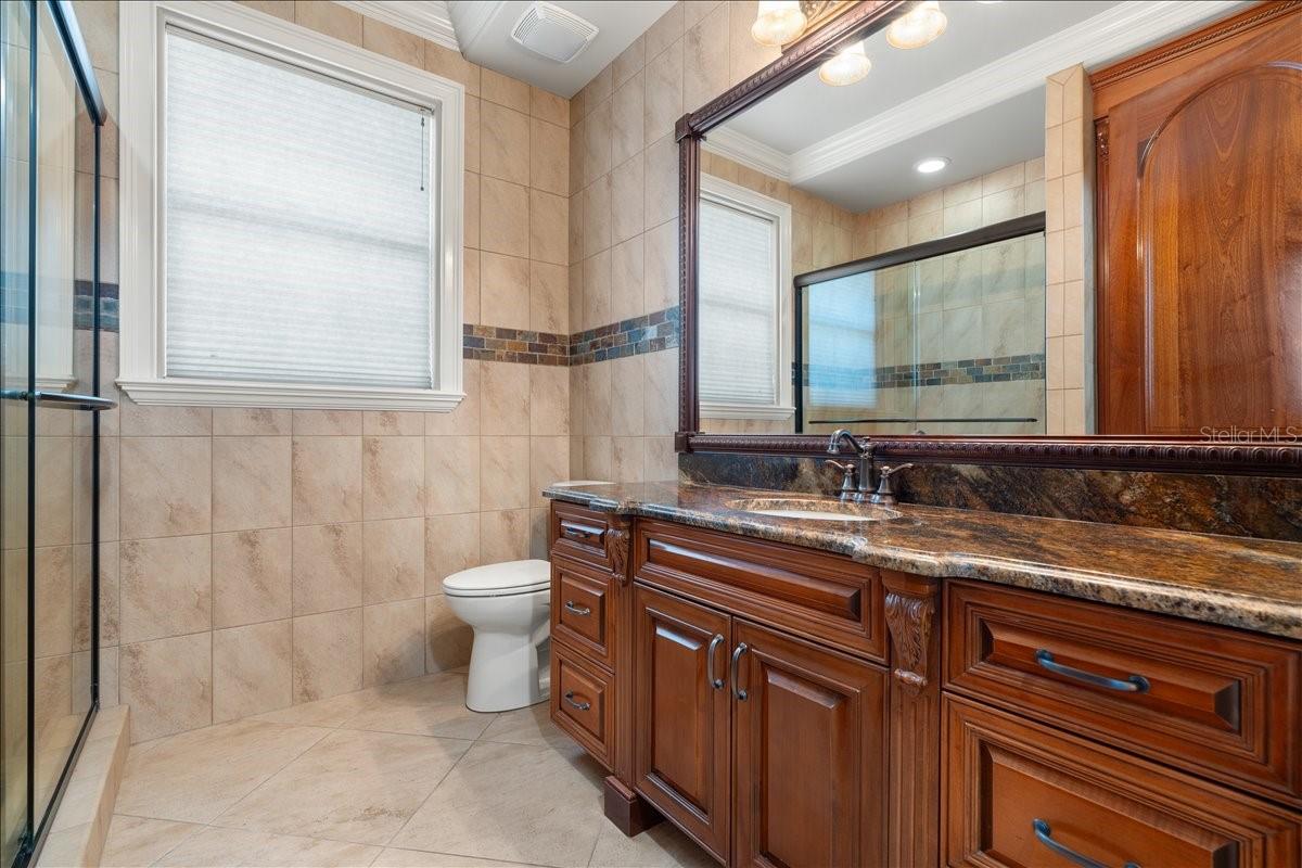 Image 39 of 100 For 4420 Daugharty Road