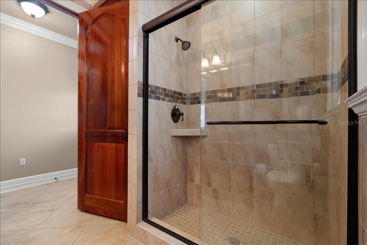 Image 40 of 100 For 4420 Daugharty Road