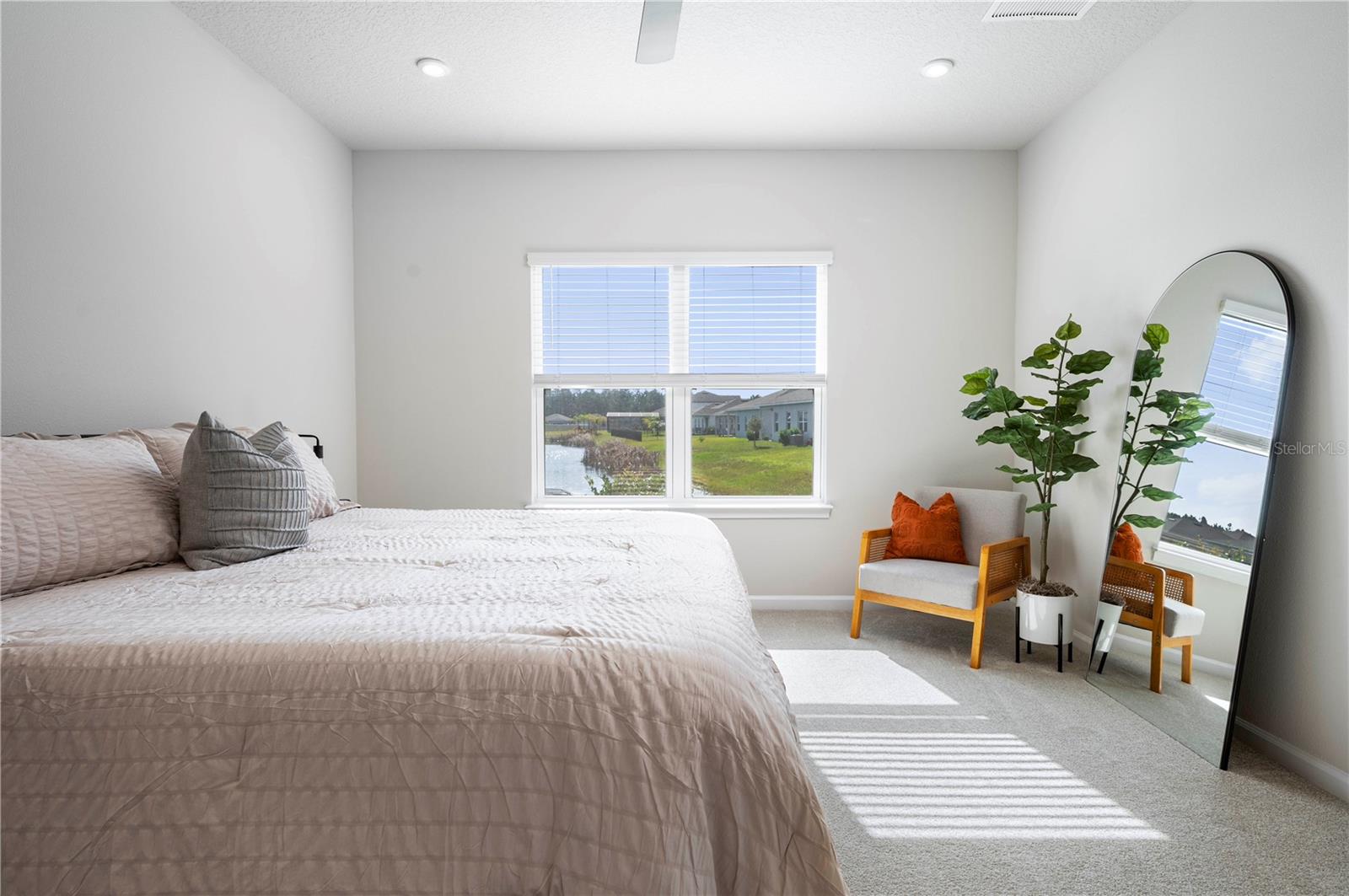 Image 20 of 33 For 253 Eagle Harbor Way