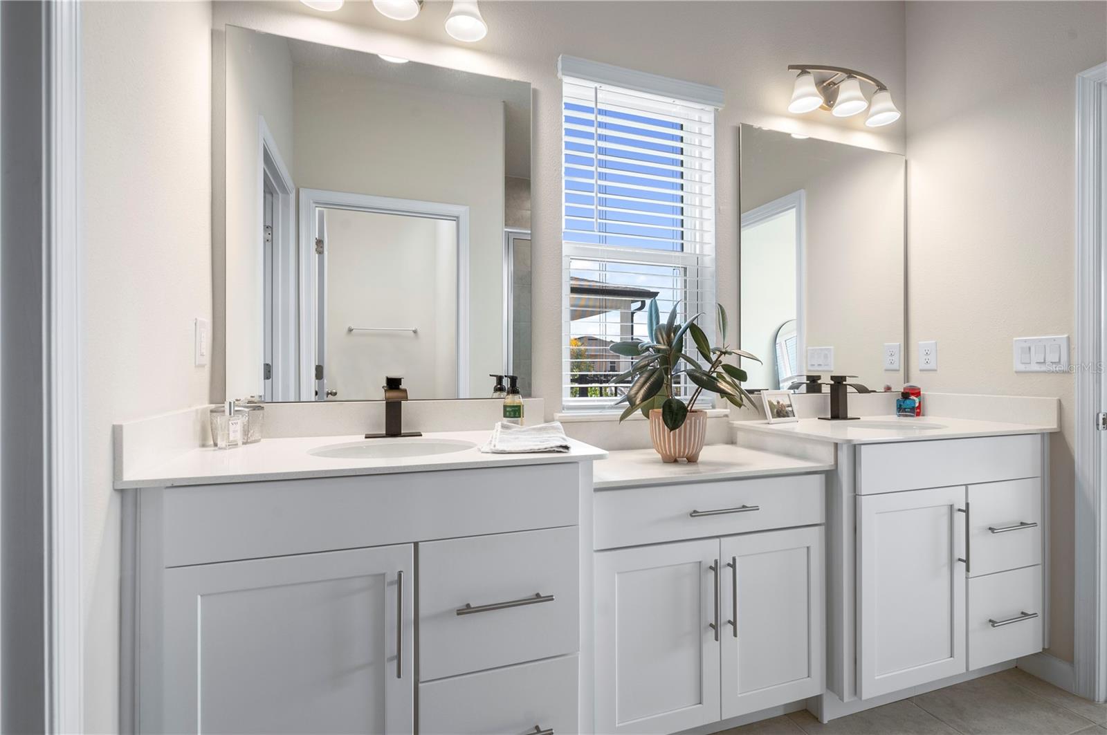 Image 23 of 33 For 253 Eagle Harbor Way