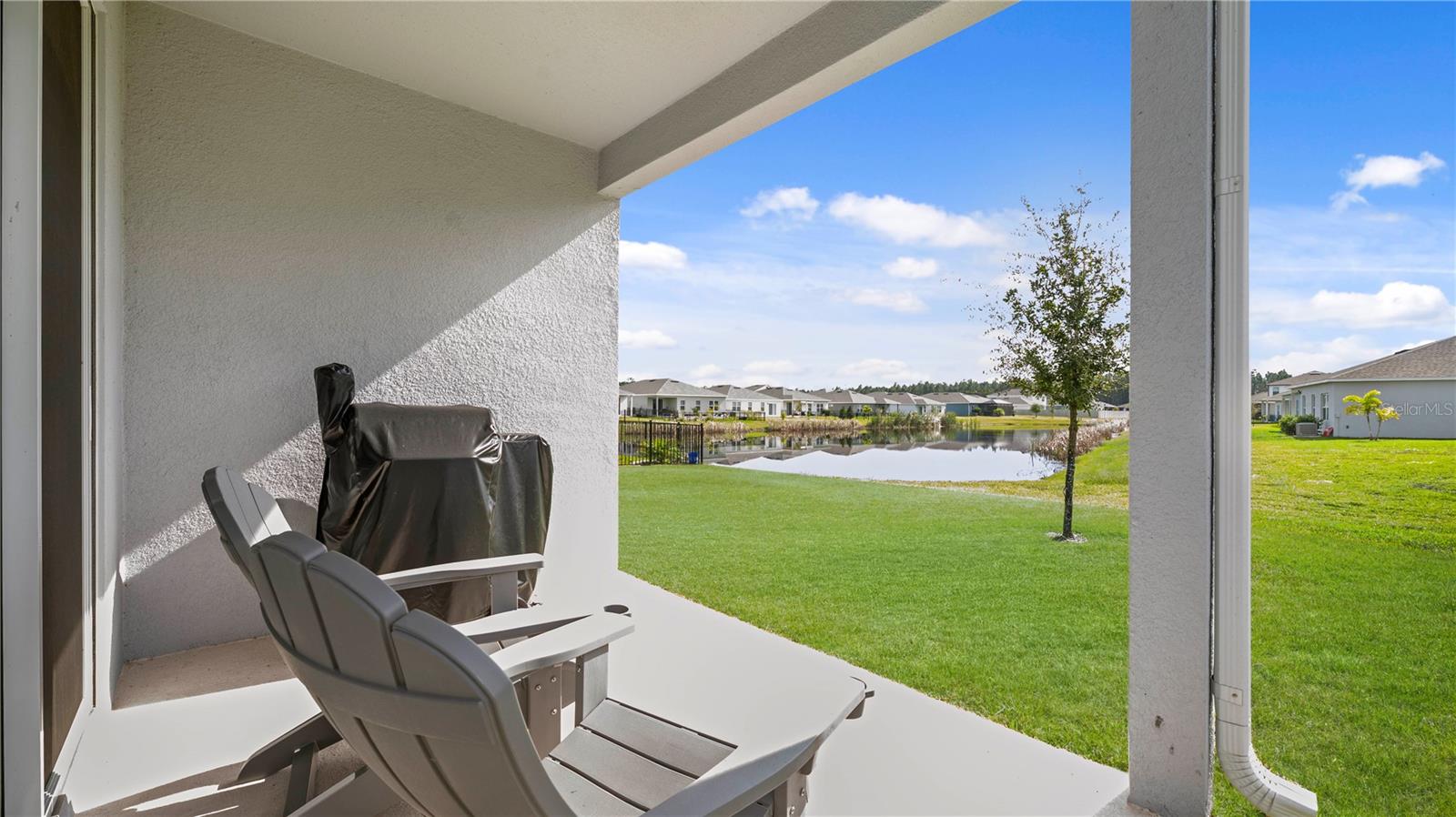 Image 3 of 33 For 253 Eagle Harbor Way