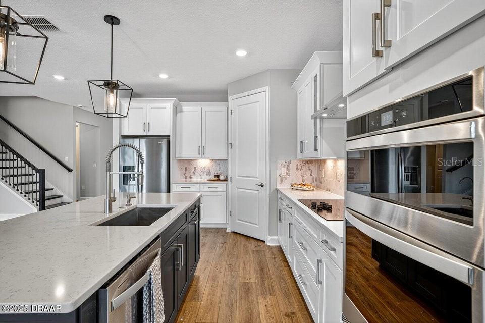 Image 23 of 59 For 1033 Scramble Drive