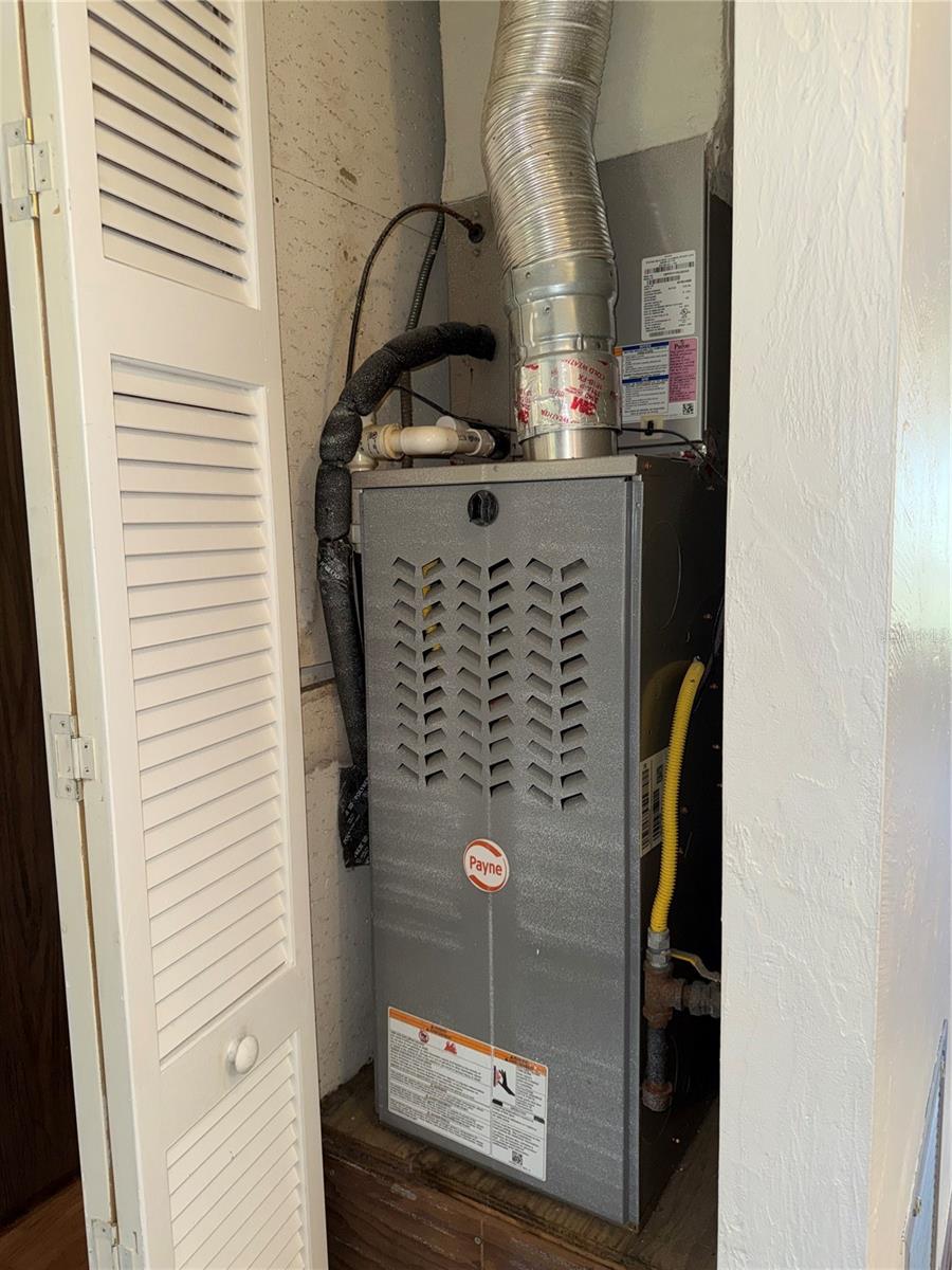 Image 26 of 36 For 1007 Marlboro Drive